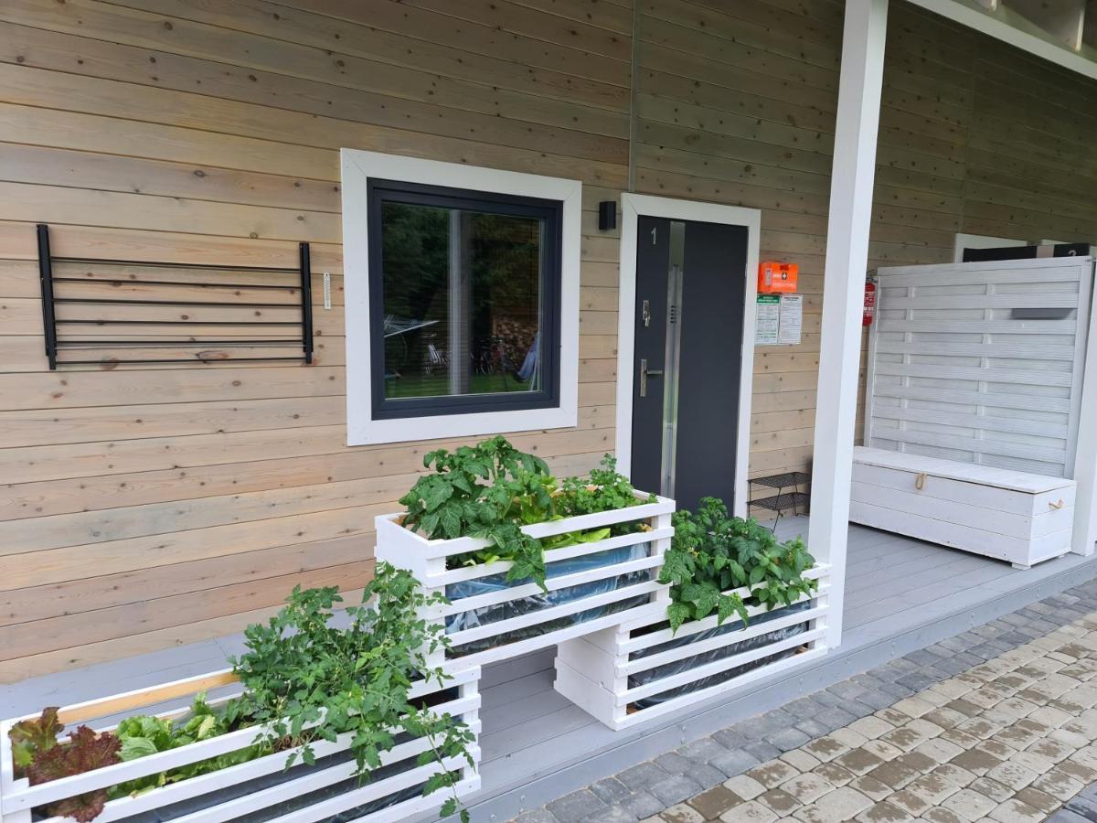 Ekosfera Pilawa Z Podgrzewanym Basenem Apartment
