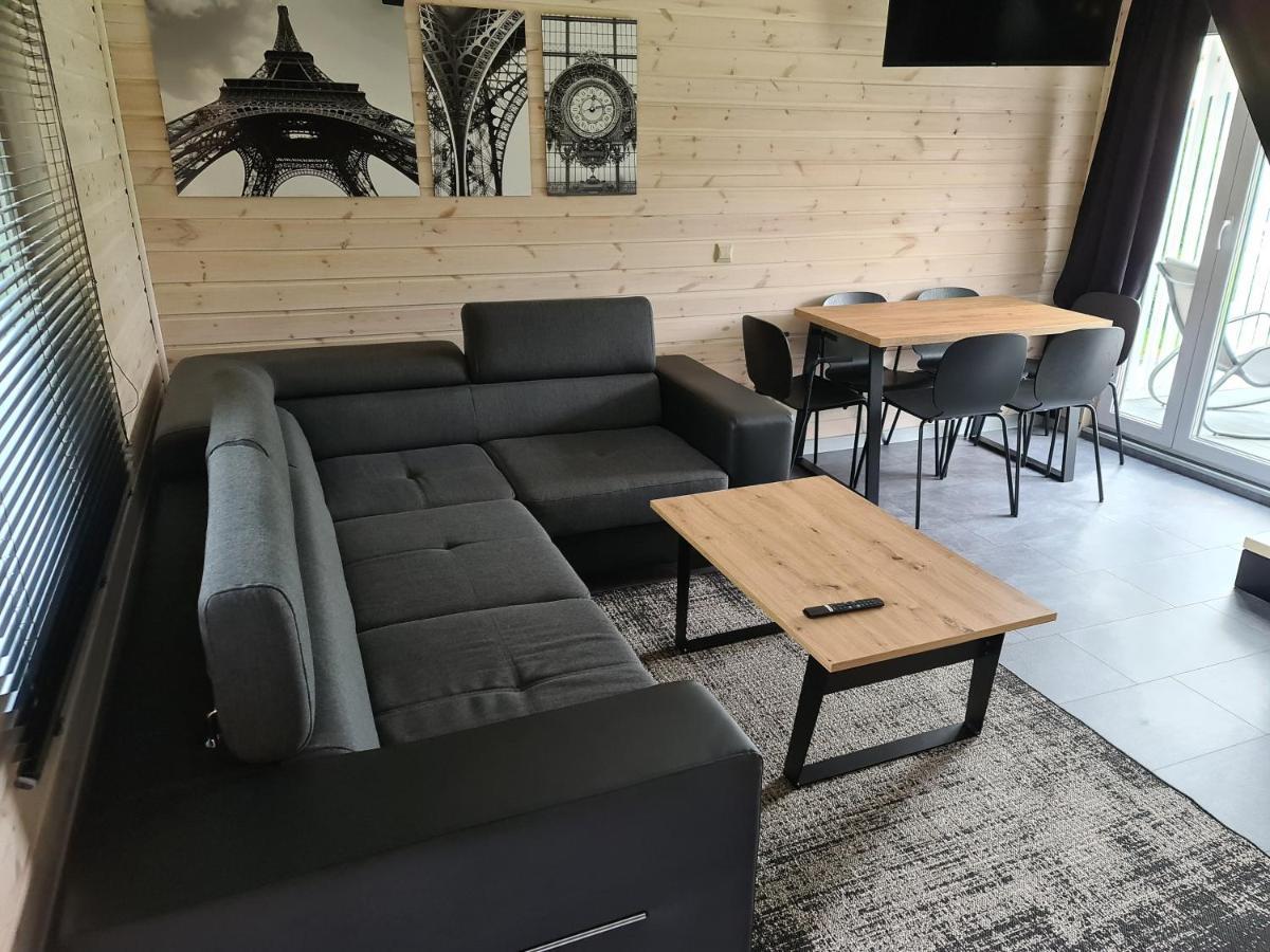 Ekosfera Pilawa Z Podgrzewanym Basenem Apartment